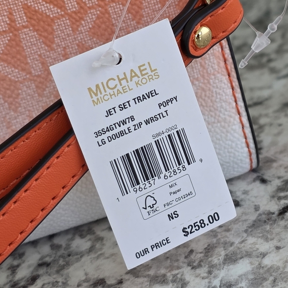 Michael Kors Jet Set Logo Ombré Orange Double Zip Wristlet - Picture 6 of 7